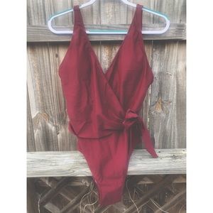 SALE ❣️NWT Cupshe 🍷 Wine Wrap One Piece Swim Suit